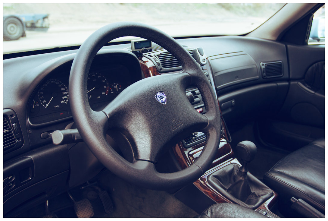 Запчасти lancia kappa
